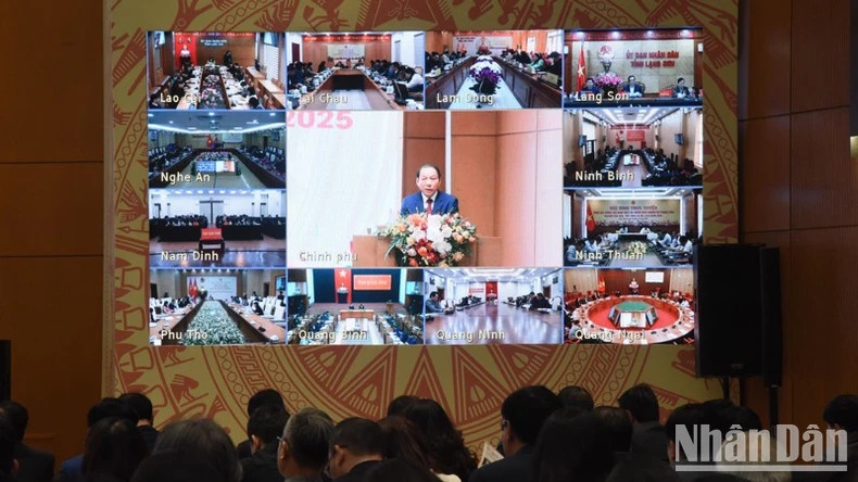 主会场设在河内政府驻地，全国各地分会场共设700个，参会代表超过1.6万人。