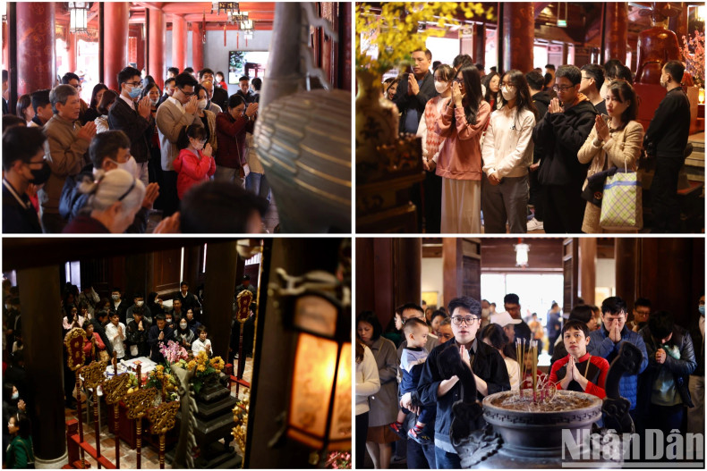 游客求字后,前往内区虔诚祈福,祈求新的一年幸福安宁。 游客求字后,前往内区虔诚祈福,祈求新的一年幸福安宁。