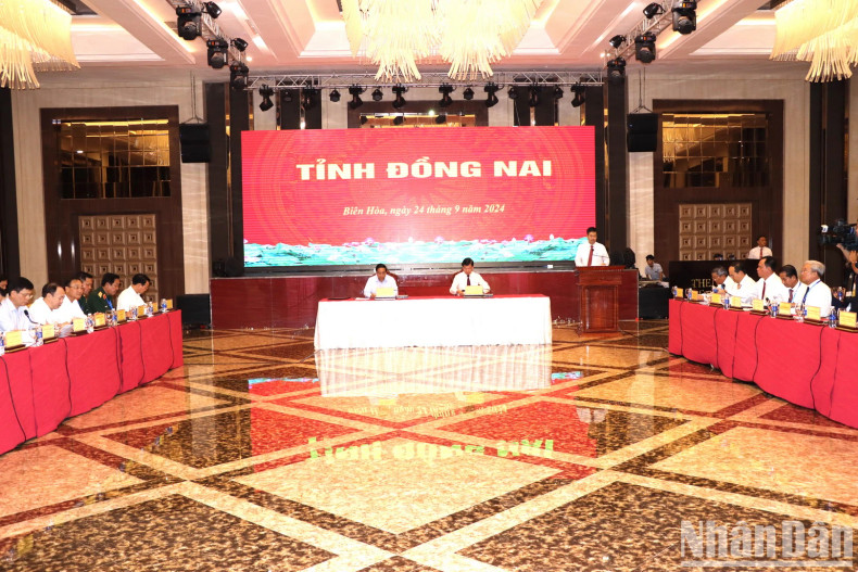 会议场景。 会议场景。