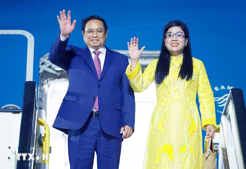 范明正总理携夫人圆满结束对多米尼加的正式访问。