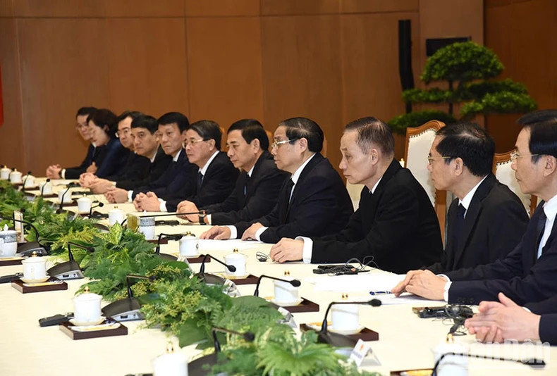 出席会见的越南领导代表。 出席会见的越南领导代表。