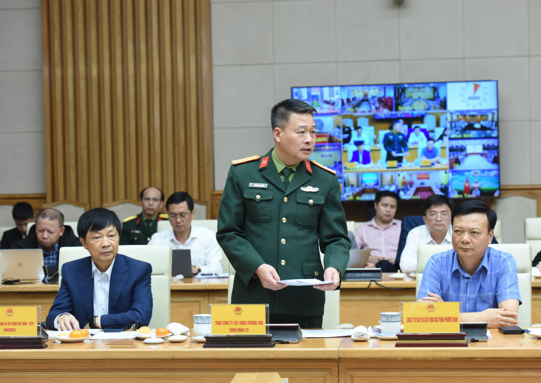 长山建设公司领导代表发言。