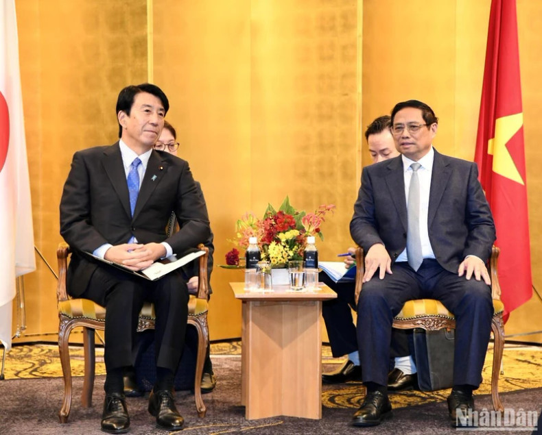 范明正总理会见日本经济产业大臣斋藤健。 范明正总理会见日本经济产业大臣斋藤健。