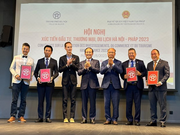 2023年河内与法国投资贸易和旅游促进会场景。 2023年河内与法国投资贸易和旅游促进会场景。