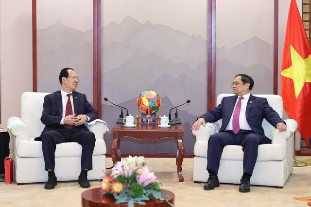 范明正总理会见中国电力建设股份有限公司党委常委、副总经理王小军。(图片来源:VGP) 范明正总理会见中国电力建设股份有限公司党委常委、副总经理王小军。(图片来源:VGP)