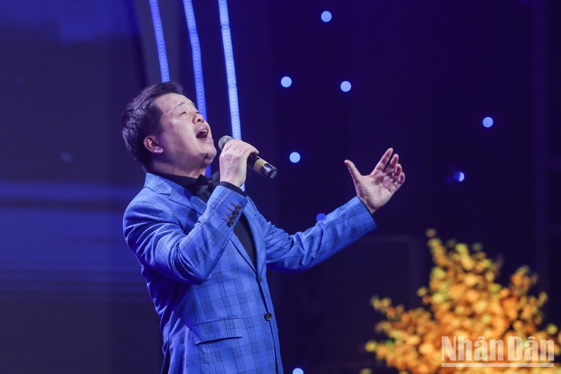 “长沙之春”活动已成为表达党、国家和人民对亲爱的长沙军队和人民的关注和信心的平台。 “长沙之春”活动已成为表达党、国家和人民对亲爱的长沙军队和人民的关注和信心的平台。