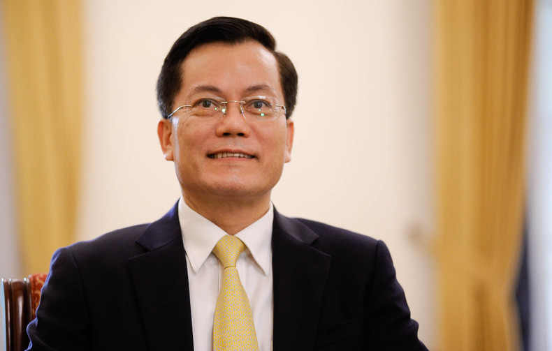 越南外交部副部长何金玉。 越南外交部副部长何金玉。