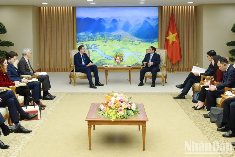 会见场景。 会见场景。