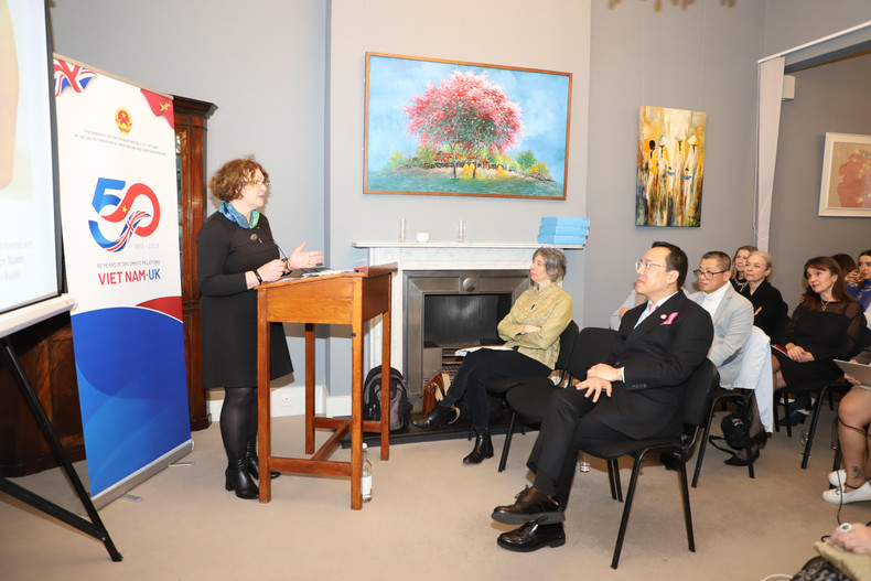 英国国家图书馆和博物馆介绍有关越南的资料。 英国国家图书馆和博物馆介绍有关越南的资料。