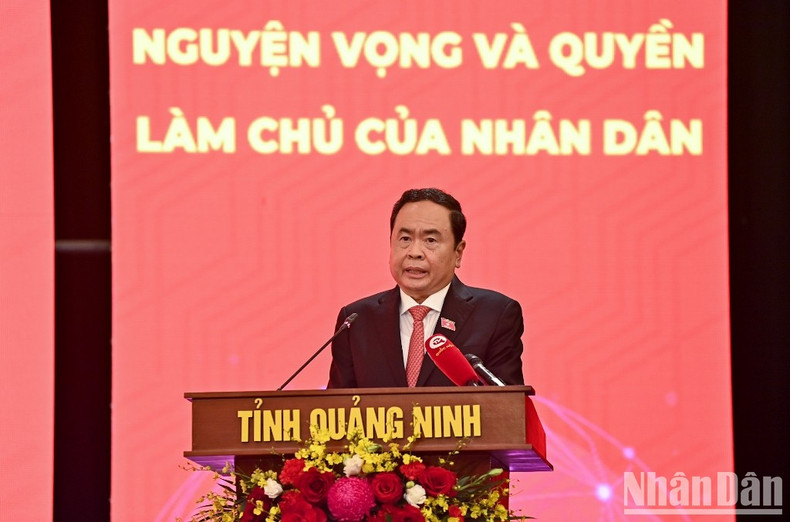 国会常务副主席陈青敏致开幕辞。 国会常务副主席陈青敏致开幕辞。