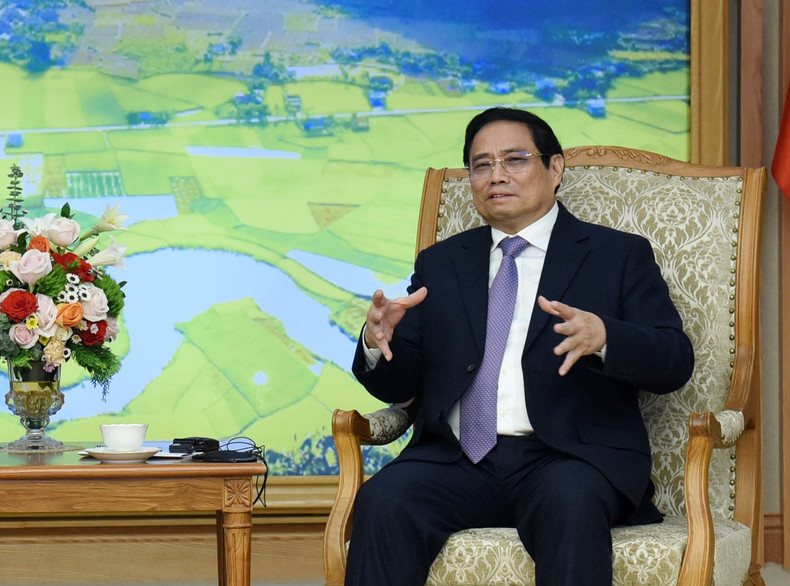 范明正总理在会见中发表讲话。