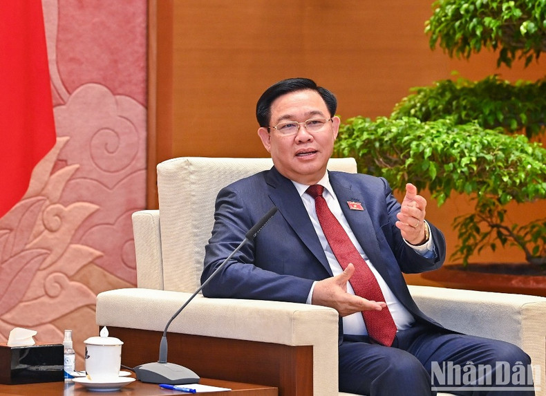 越南国会主席王廷惠会见捷克众议院副议长扬·巴尔托谢克【组图】 ảnh 6 越南国会主席王廷惠会见捷克众议院副议长扬·巴尔托谢克【组图】 ảnh 6