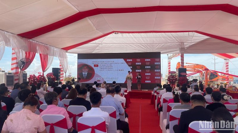 汽车刹车盘生产工厂动工仪式。 汽车刹车盘生产工厂动工仪式。