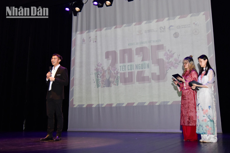 雷恩越南青年学生协会主席阮孟勋表示，20年来，越南传统春节一直保持至今，旨在为越南社区营造一个温馨的空间，让越南人民感受到浓浓的节日氛围。