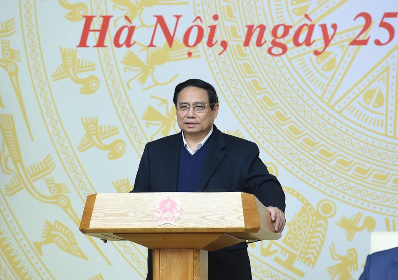 范明正总理发表讲话。 范明正总理发表讲话。