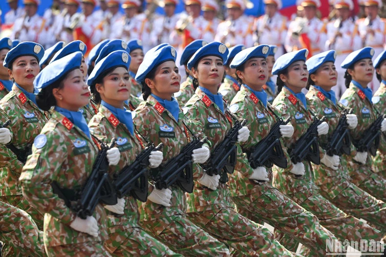 维和部队方队。