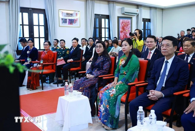 出席会见的代表们。（图片来源：越通社）