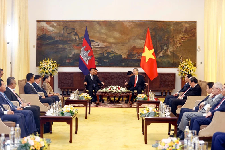 会见全景。 会见全景。