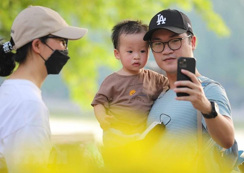 在河内的秋天日子留下美好瞬间。 在河内的秋天日子留下美好瞬间。