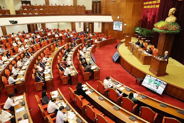 越共中央政治局于2022年11月29日举行会议,贯彻落实越共中央政治局关于《到2030年越南红河平原地区经济社会发展与国防安全保障方向和展望2045年》决议。(图片来源:越通社) 越共中央政治局于2022年11月29日举行会议,贯彻落实越共中央政治局关于《到2030年越南红河平原地区经济社会发展与国防安全保障方向和展望2045年》决议。(图片来源:越通社)