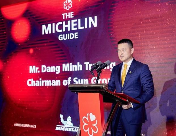越南太阳集团董事长邓明长在发布会上发言。(图片来源:太阳集团) 越南太阳集团董事长邓明长在发布会上发言。(图片来源:太阳集团)