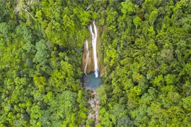 空拍的奎儿瀑布。