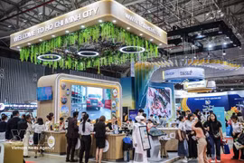 胡志明市国际旅游展逐渐成为国际贸易促进的枢纽。（图片来源：越通社）