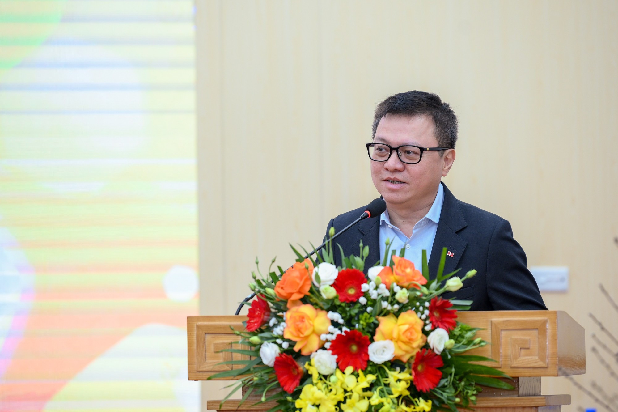 《人民报》社党委书记、总编辑黎国明发表讲话。