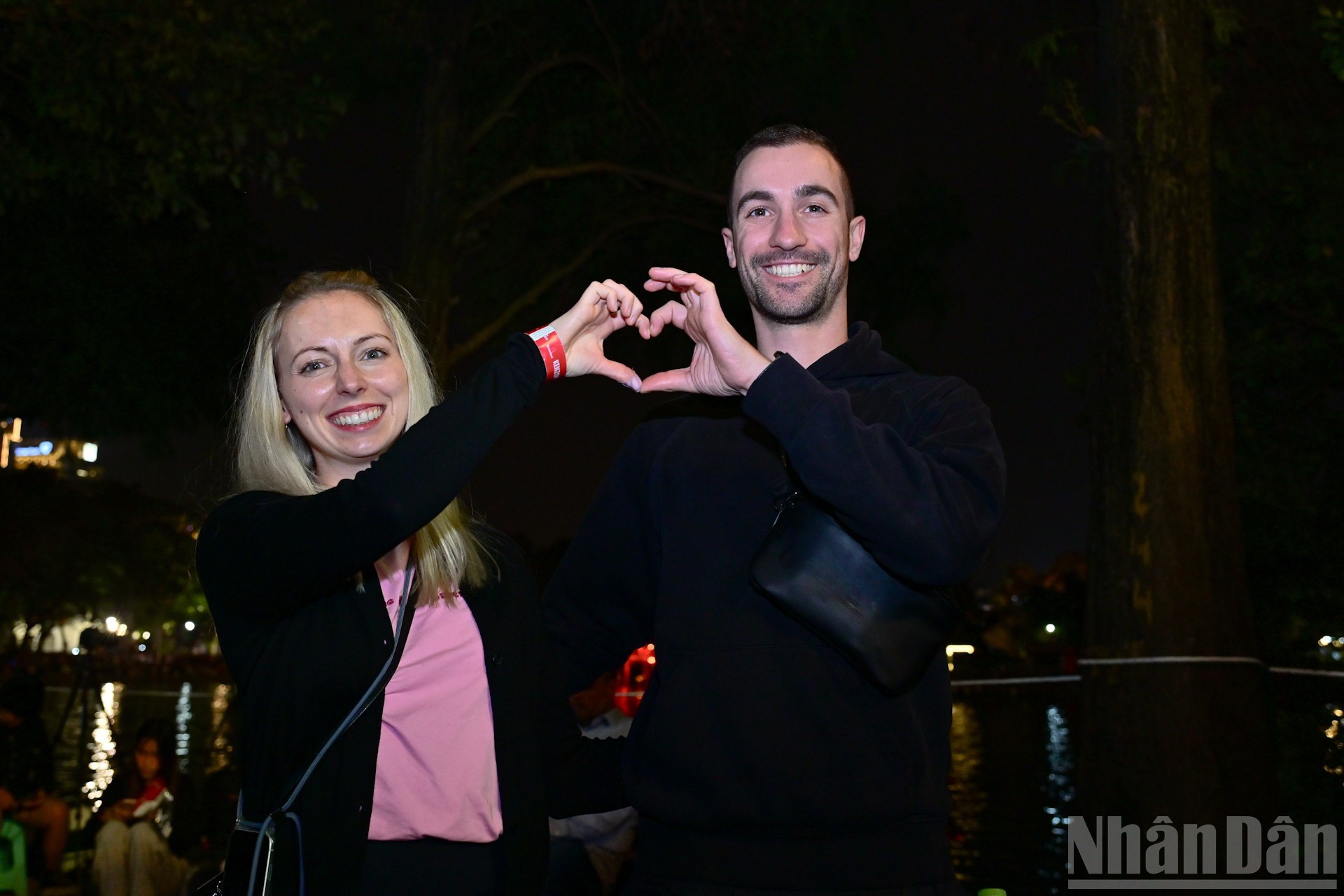 来自德国的莎拉和迈克尔将越南选为他们迎接新年的目的地。