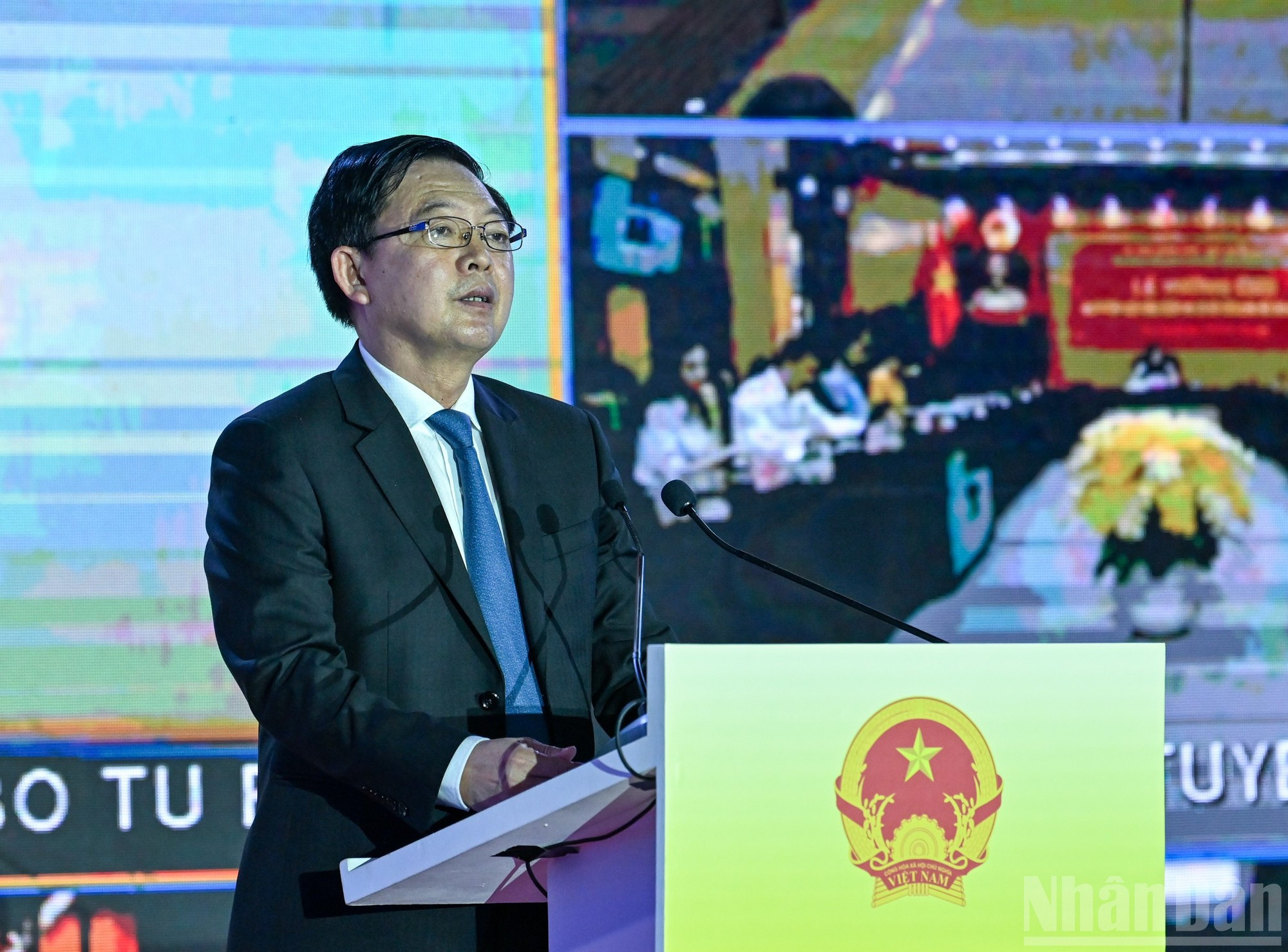 越南政府副总胡国勇致开幕词。