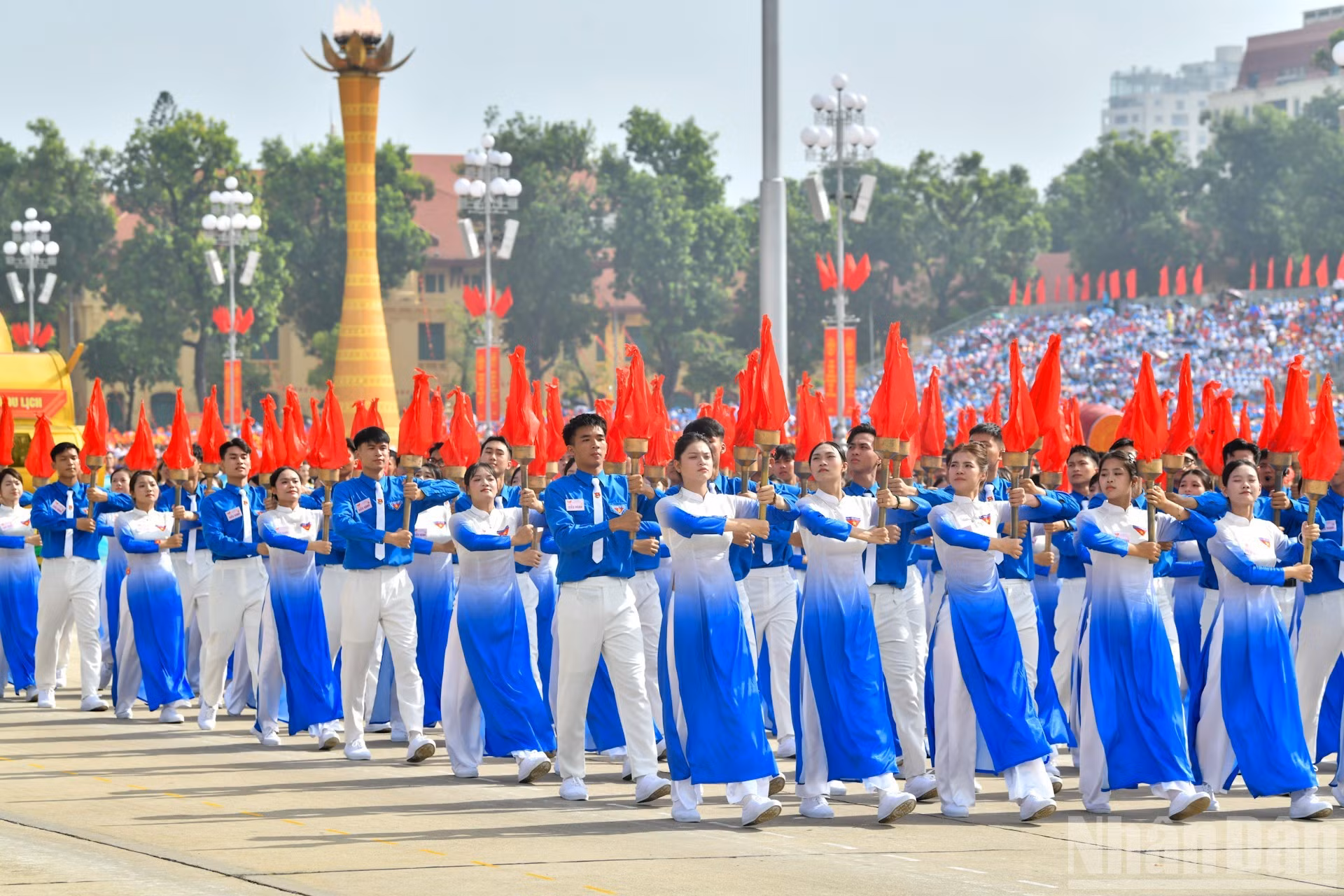 越南青年方阵。