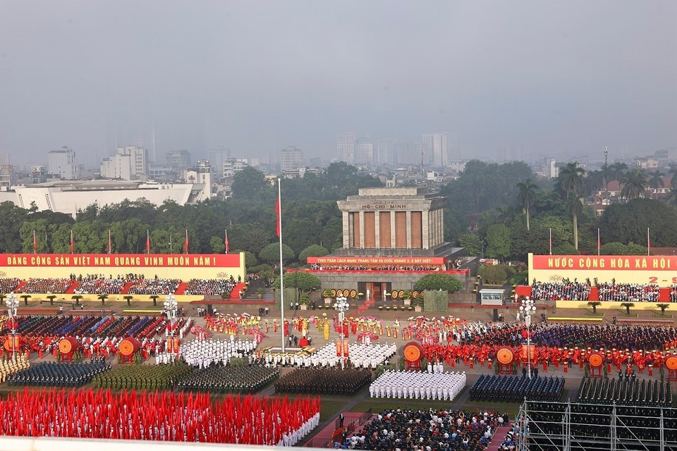 庆祝八月革命胜利暨九·二国庆80周年阅兵与游行活动隆重举行【组图】