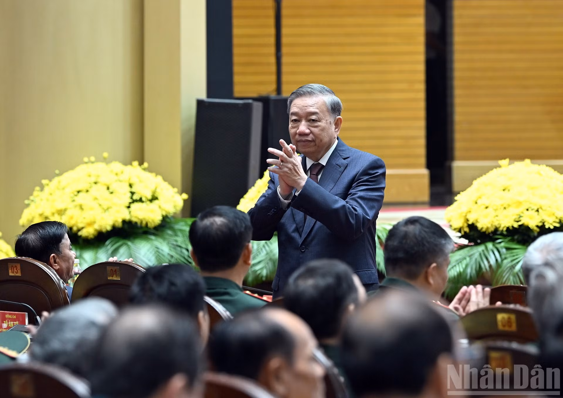 苏林总书记出席活动。