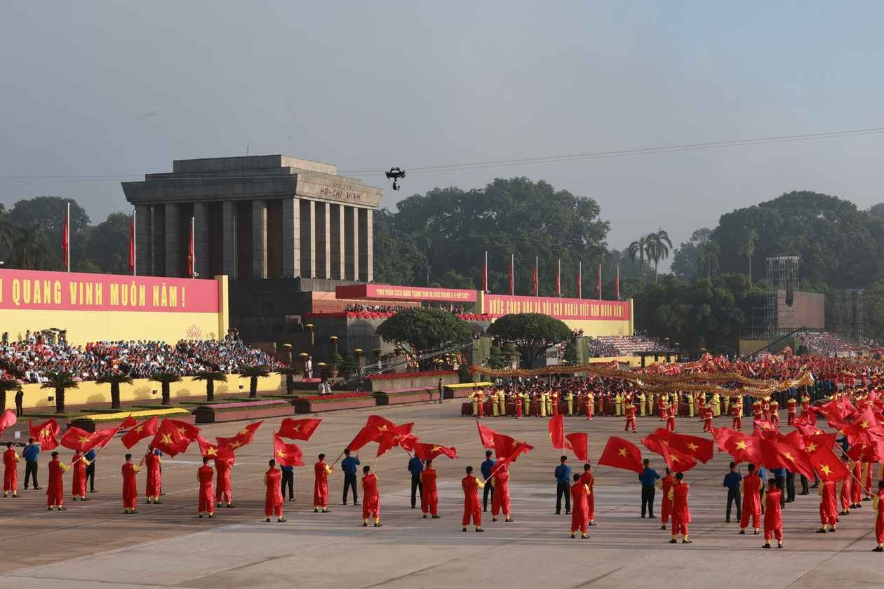 鼓乐表演拉开庆祝八月革命胜利暨九·二国庆80周年阅兵与游行活动序幕。 鼓乐表演拉开庆祝八月革命胜利暨九·二国庆80周年阅兵与游行活动序幕。