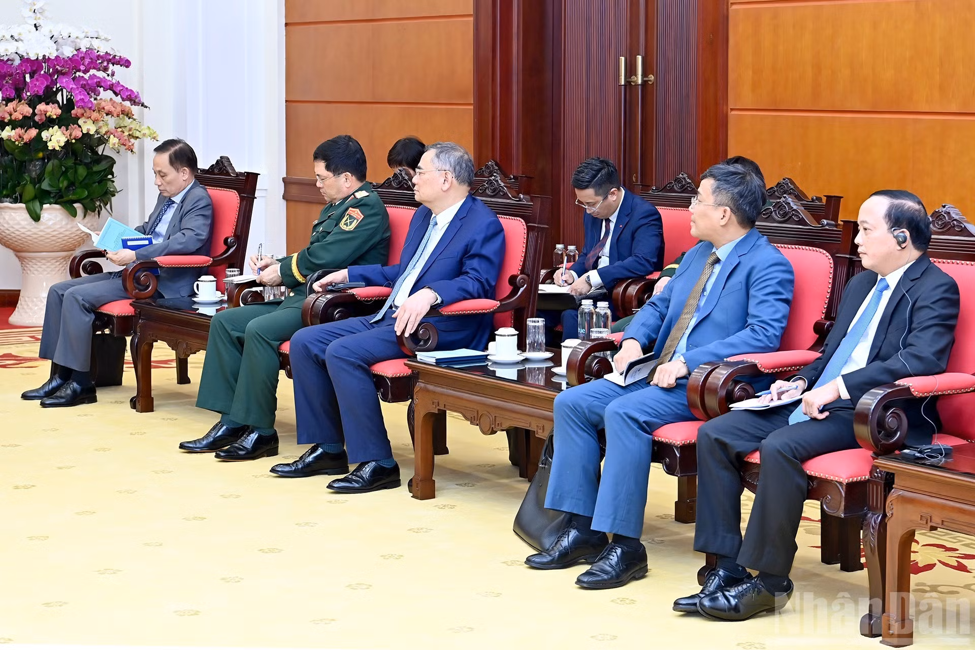 出席活动的越南代表。