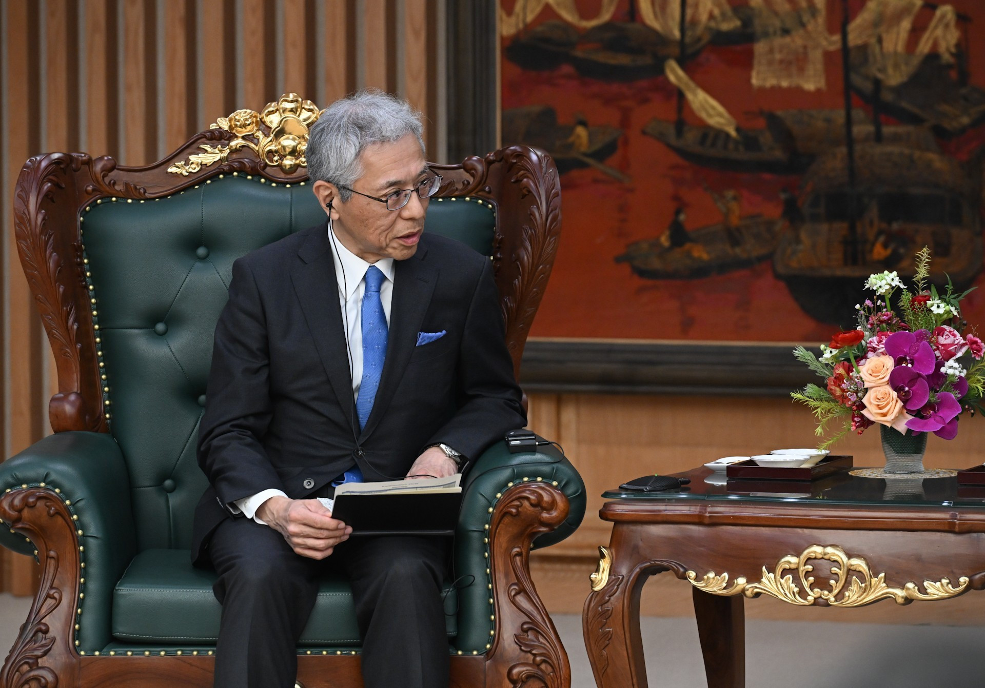 日本三井物产株式会社代表董事兼首席执行官堀健一发表讲话。