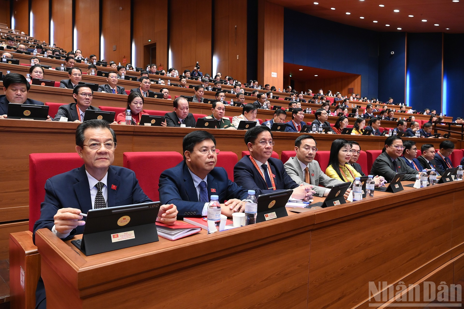 安江省党部代表团。