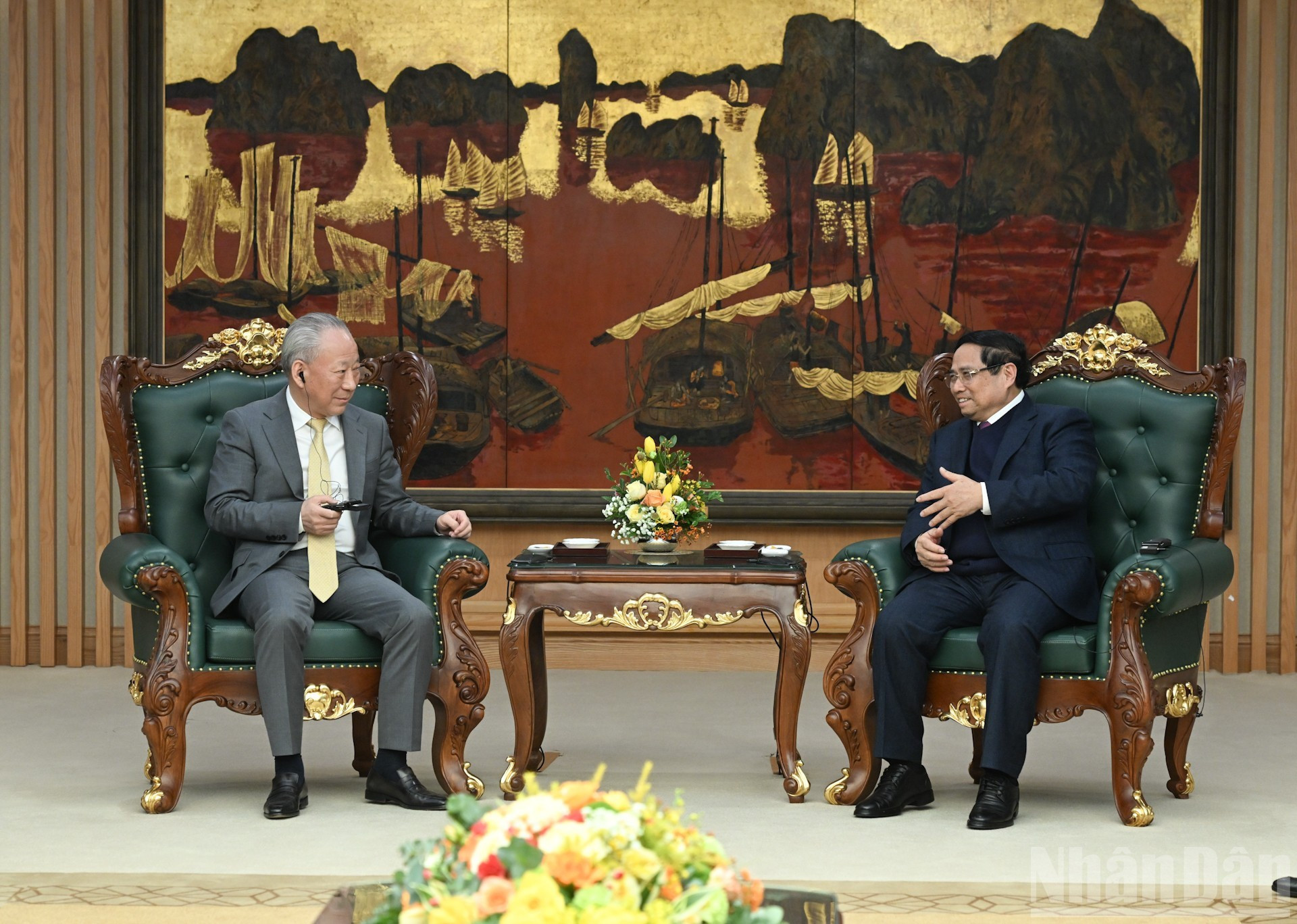 越南政府总理范明正会见中国太平洋建设集团创始人严介。