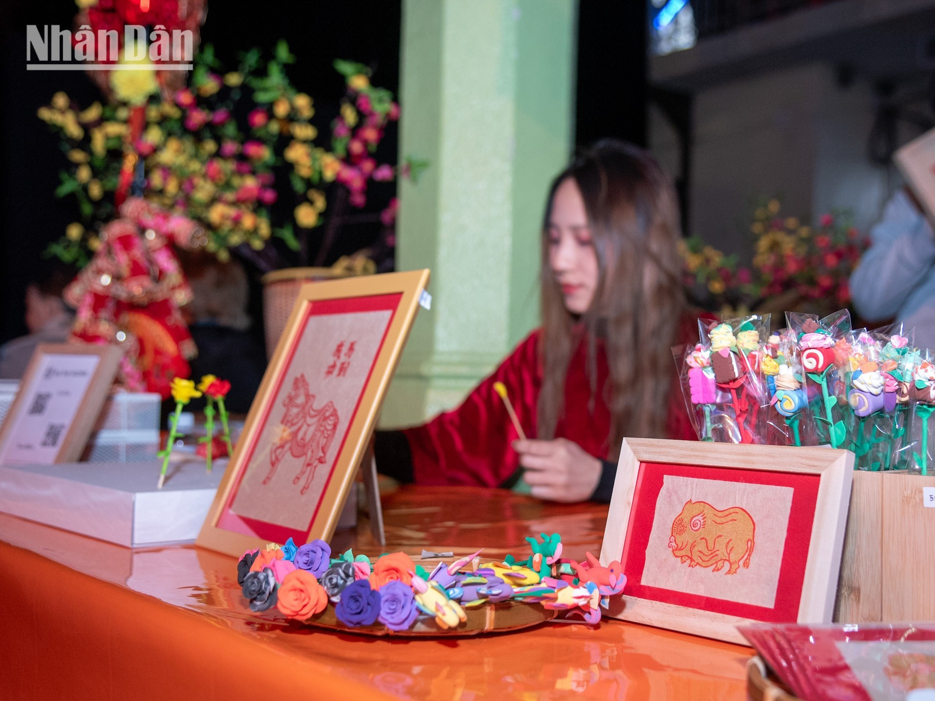 越南传统手工艺品展示区。