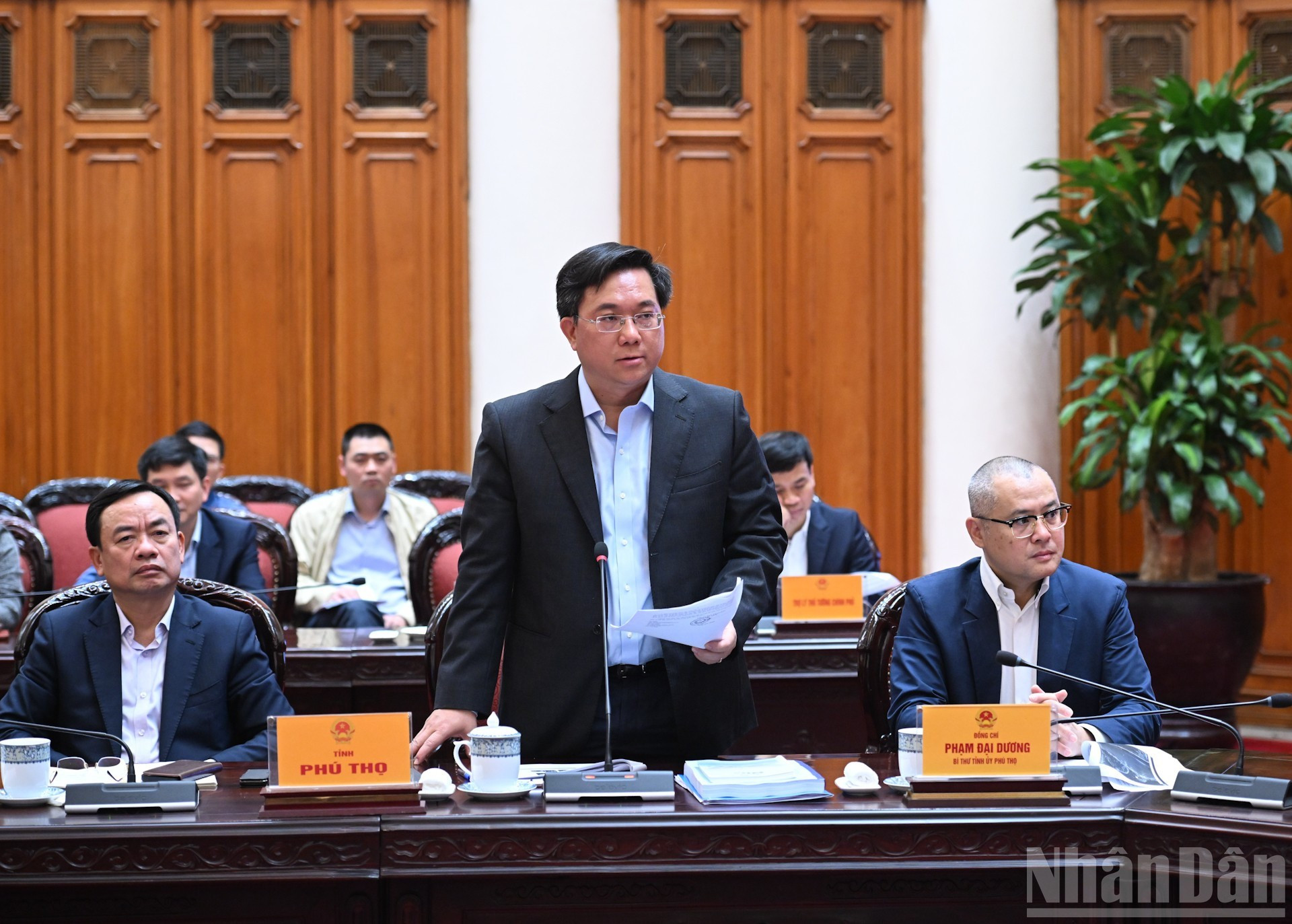 富寿省人民委员会主席陈维东发表讲话。