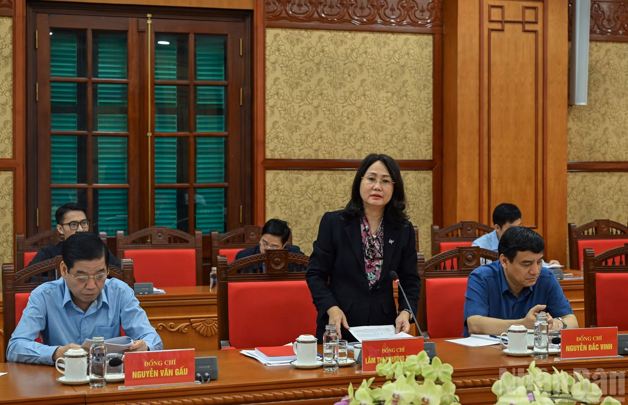 越南文化体育与旅游不常务副部长林氏芳青发表讲话。