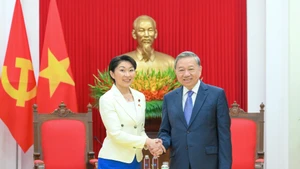 越共中央总书记苏林会见日越友好议员联盟主席、参议员小渕优子（Yuko Obuchi）一行。