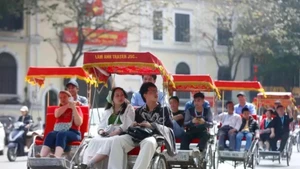 附图：河内旅游业积极开发新产品。