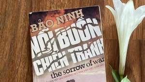 将作品《战争的悲哀》从'50部越南优秀、杰出的文学与表演艺术作品'评选名单中移出。