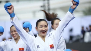 获得金牌的代表性运动员包括黄氏美心、丁氏香等。（图片来源：越通社）