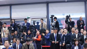 国际社会纷纷报道有关越共十四大的信息。