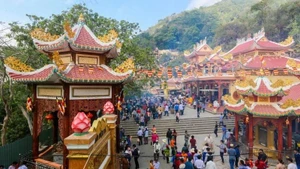 黑婆山庙会。（图片来源：越通社）