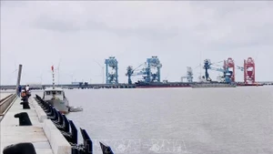 定安经济区港口。（图片来源：越通社）