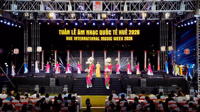 2026年顺化国际音乐周开幕式。（图片来源：baove.congly.vn）