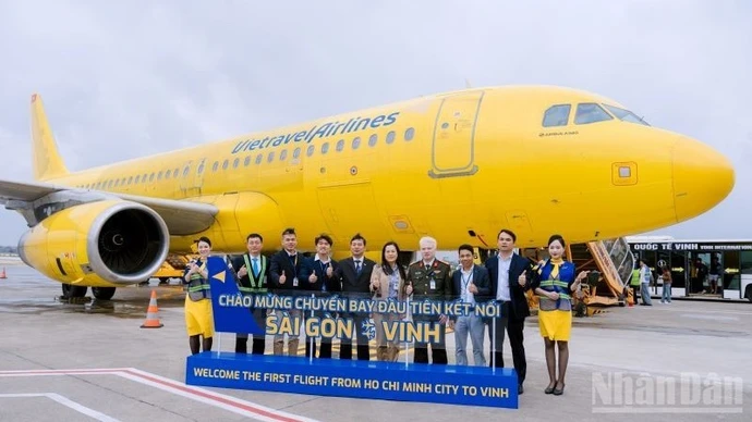 2月1日，Vietravel Airlines正式开通胡志明市—荣市直飞航线。